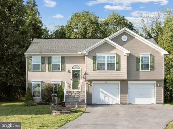 111 HOSTA, Martinsburg, WV 25401