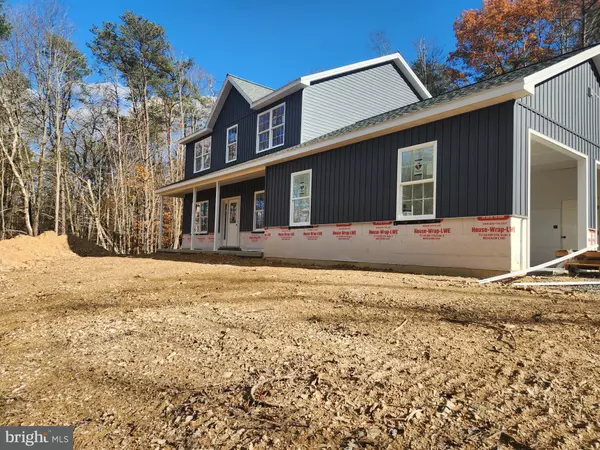 1929 DUNKLEBERGER RD, Elliottsburg, PA 17024