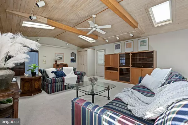 Rehoboth Beach, DE 19971,23 SANDALWOOD DR