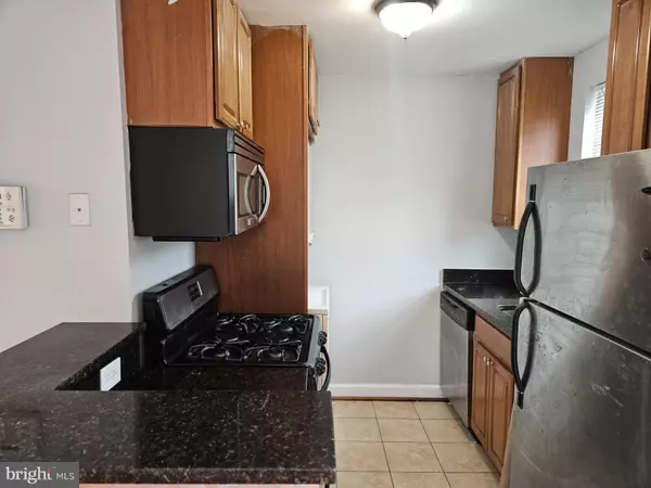 Landover, MD 20785,6886 HAWTHORNE ST