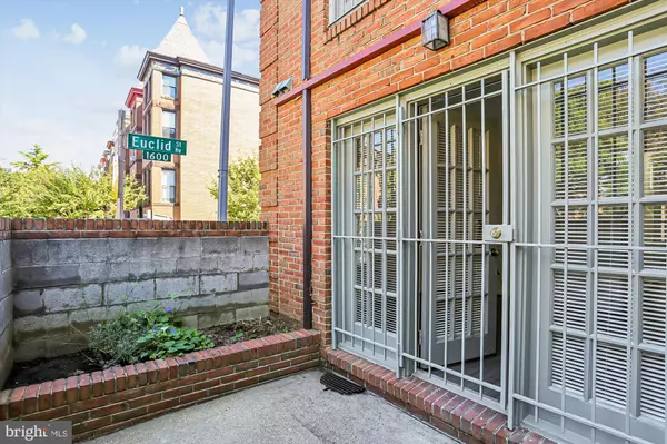 Washington, DC 20009,1690 EUCLID ST NW #A