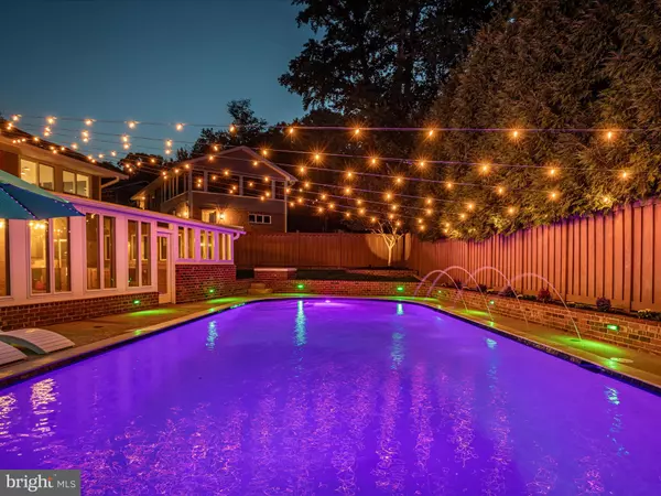 1502 MIDDLEBURY DR, Alexandria, VA 22307