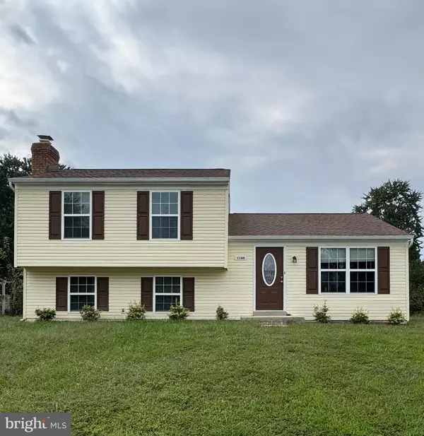 1180 BANNISTER CIR, Waldorf, MD 20602