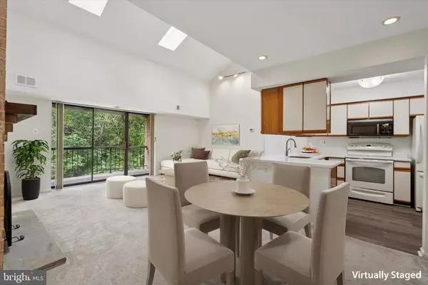 722 WASHINGTON PL #22, Chesterbrook, PA 19087