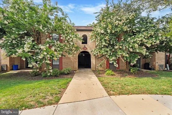 Chesterbrook, PA 19087,722 WASHINGTON PL #22