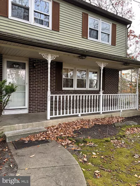 148 DIAMOND AVE, Pine Hill, NJ 08021