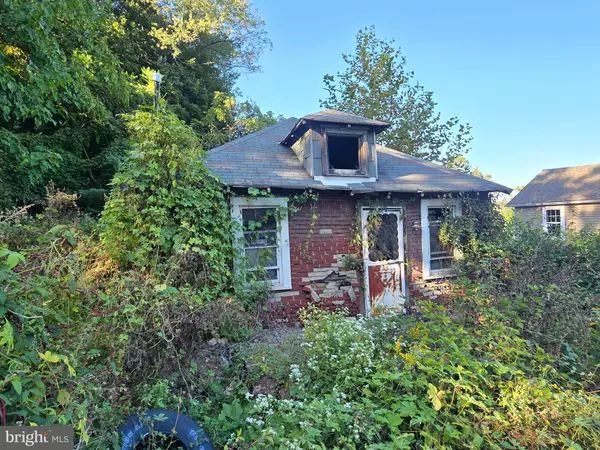 Coatesville, PA 19320,5 JANE ST