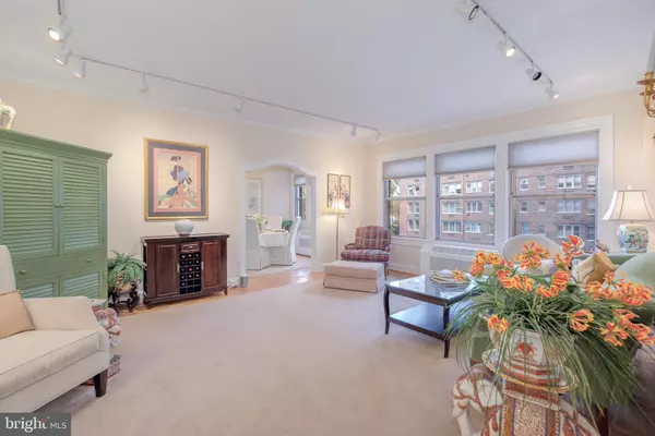 Washington, DC 20016,4000 CATHEDRAL AVE NW #134B