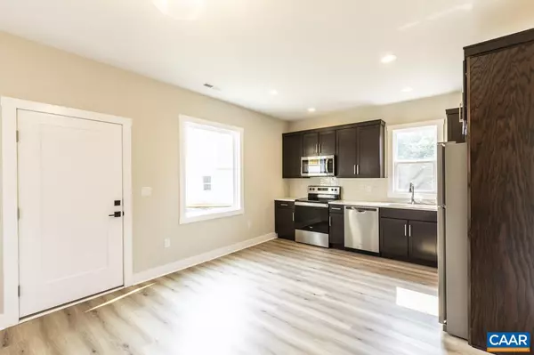 Charlottesville, VA 22903,103 THOMAS DR #102