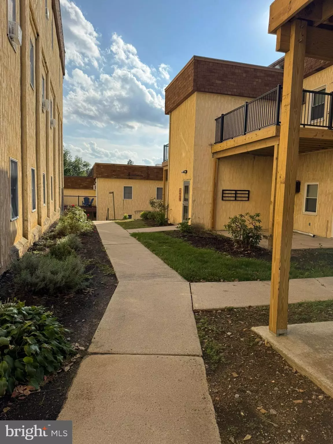 Waynesboro, PA 17268,286 W SECOND ST