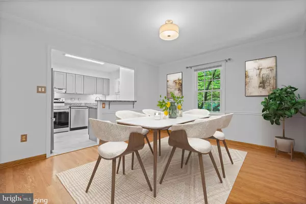 Alexandria, VA 22310,6028 CROWN ROYAL CIR