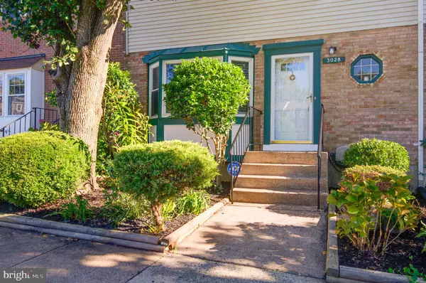 Fairfax, VA 22031,3028 WHITE BIRCH CT