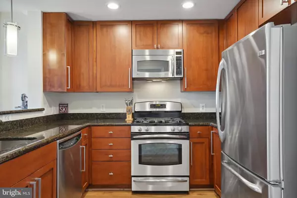 Arlington, VA 22202,3600 S GLEBE RD #1115W