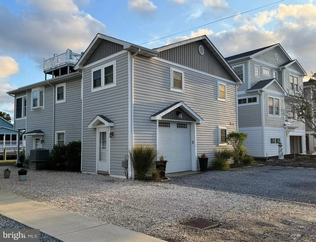 Bethany Beach, DE 19930,142 LAYTON DR