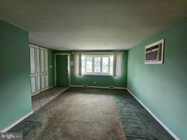 Feasterville Trevose, PA 19053,503 W PINE ST