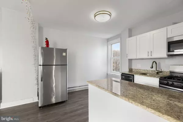 Philadelphia, PA 19121,1735 W OXFORD ST #3