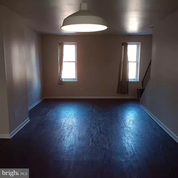 Philadelphia, PA 19121,1734 W DIAMOND ST #2