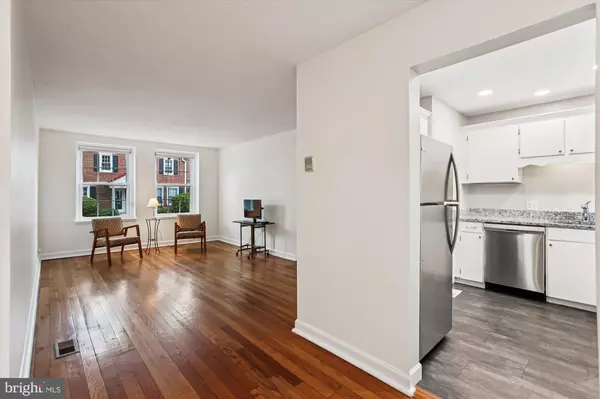 Arlington, VA 22206,4726 29TH ST S #A2