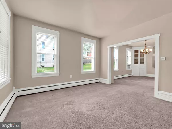 West Reading, PA 19611,220 S 2ND AVE