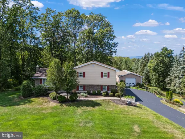 Slatington, PA 18080,3546 OAK RIDGE DR