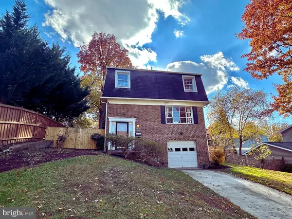 250 ASPEN ST, Alexandria, VA 22305