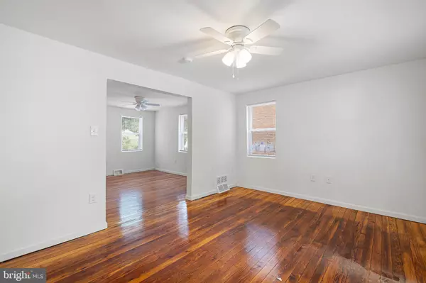 Claymont, DE 19703,26 DENHAM AVE