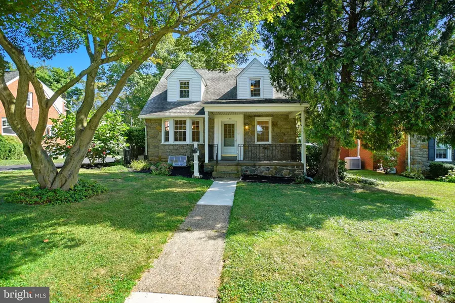 979 EDGEWOOD DR, Springfield, PA 19064