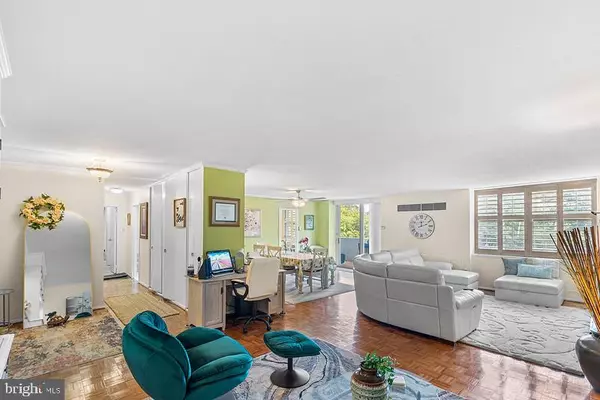 Elkins Park, PA 19027,7301 COVENTRY AVE #502