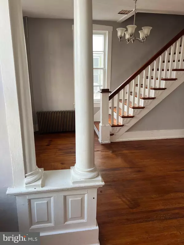 Arendtsville, PA 17303,16 W MAIN ST