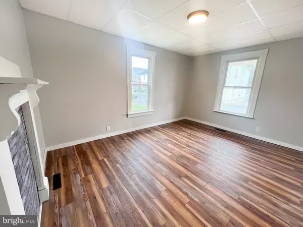 Lewistown, PA 17044,277 W 5TH ST