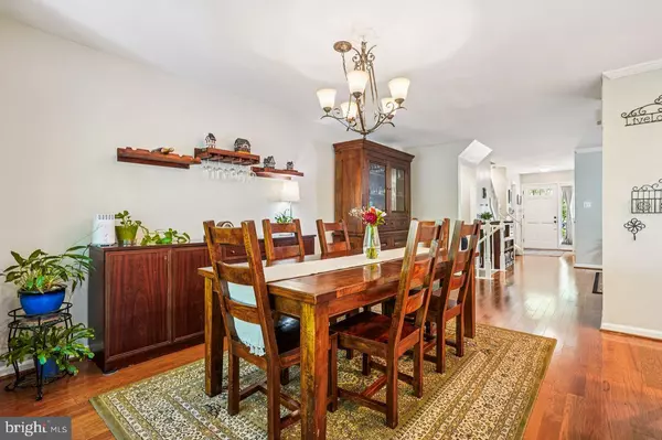 Springfield, VA 22153,7917 VALLEYFIELD DR