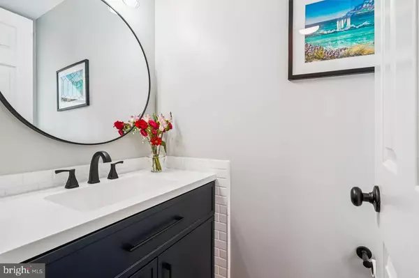 Springfield, VA 22153,7917 VALLEYFIELD DR