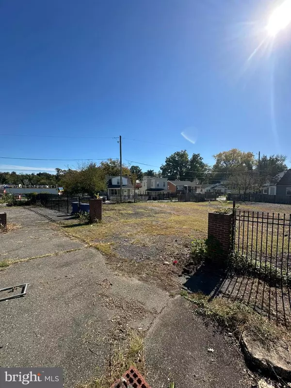 Capitol Heights, MD 20743,5927 CENTRAL AVE