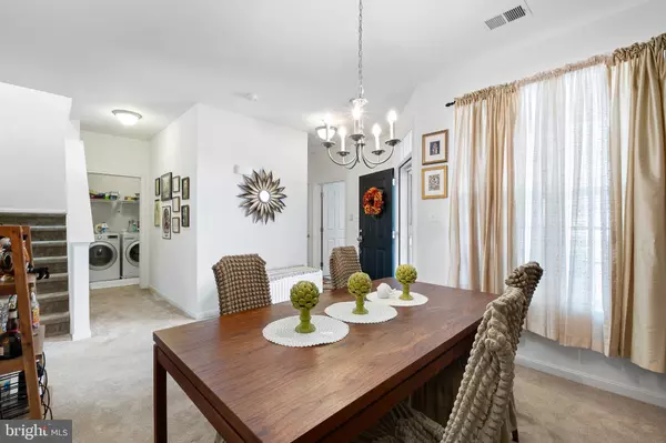 Newark, DE 19702,78 GRAND NATIONAL LN #65