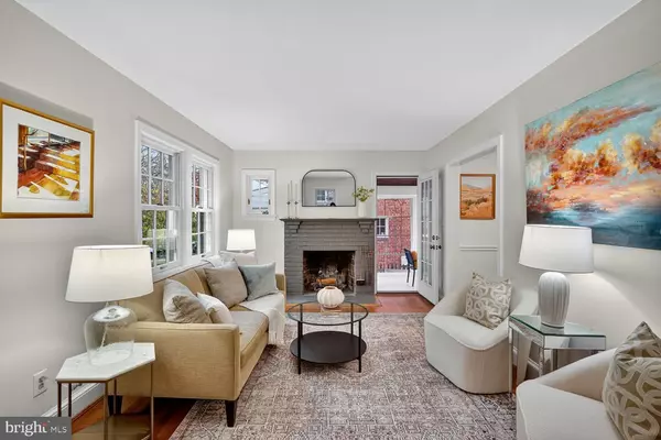 Washington, DC 20015,2822 RITTENHOUSE ST NW