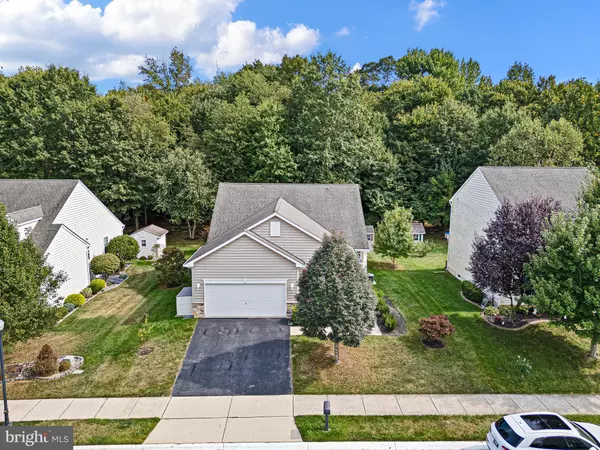 Bear, DE 19701,512 BERGENIA LOOP