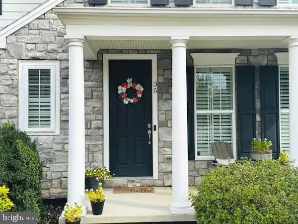 Mechanicsburg, PA 17050,35 STONE BARN ROAD