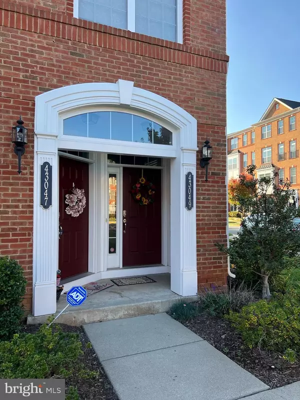 Ashburn, VA 20148,43049 CLARKS MILL TER