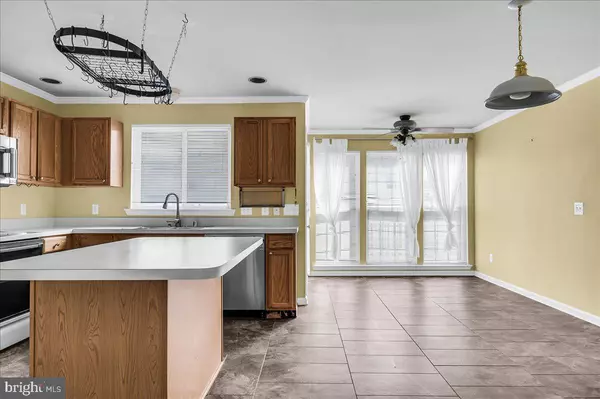 Newark, DE 19702,46 LISA DR