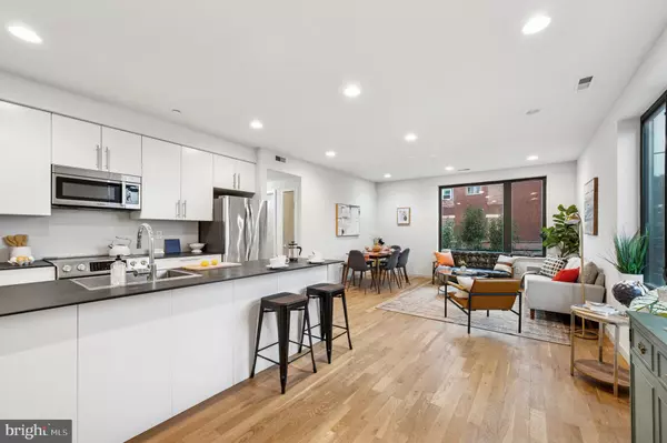 Philadelphia, PA 19145,1800-2 S 16TH ST #B