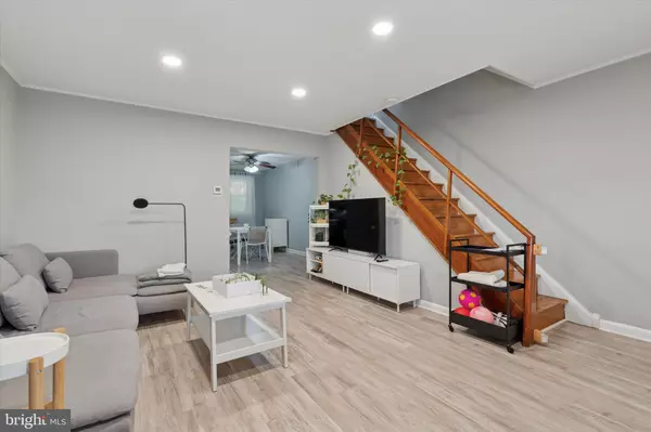 Philadelphia, PA 19128,4003 MANAYUNK AVE