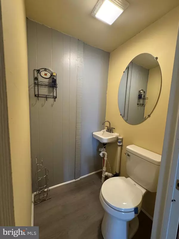 Philadelphia, PA 19137,2704 PRATT ST