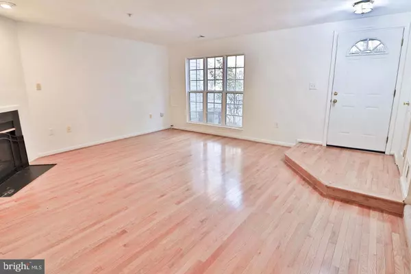 Germantown, MD 20874,13712 LARK SONG DR
