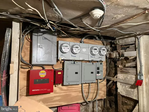 Philadelphia, PA 19151,6158 LEBANON AVE