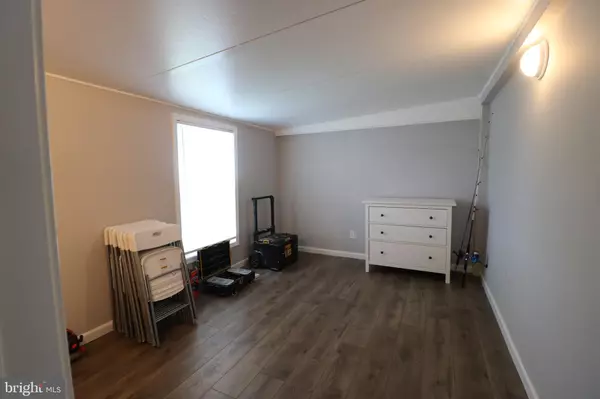 Middle River, MD 21220,137 COWHIDE CIR