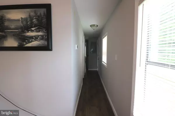 Middle River, MD 21220,137 COWHIDE CIR