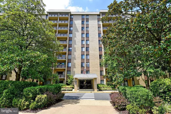 3100 S MANCHESTER ST #720, Falls Church, VA 22044