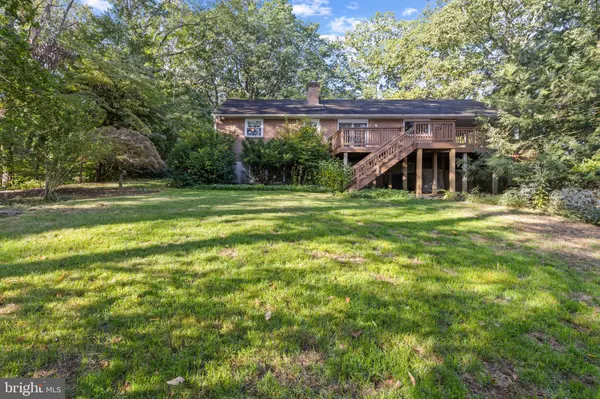 Elkridge, MD 21075,5901 RUSTIC LN