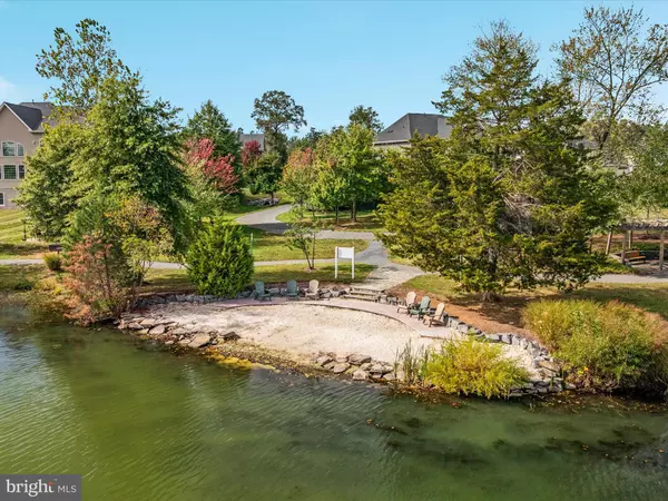 Ashburn, VA 20148,24117 STATESBORO PL