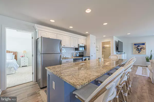 Ventnor City, NJ 08406,5300 BOARDWALK AVE #401-404